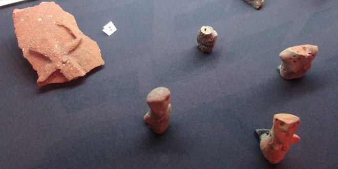 Fragmentul de ceramică și alte artefacte descoperite la Vărbița  / foto Tsvetelina Georgieva/trud.bg